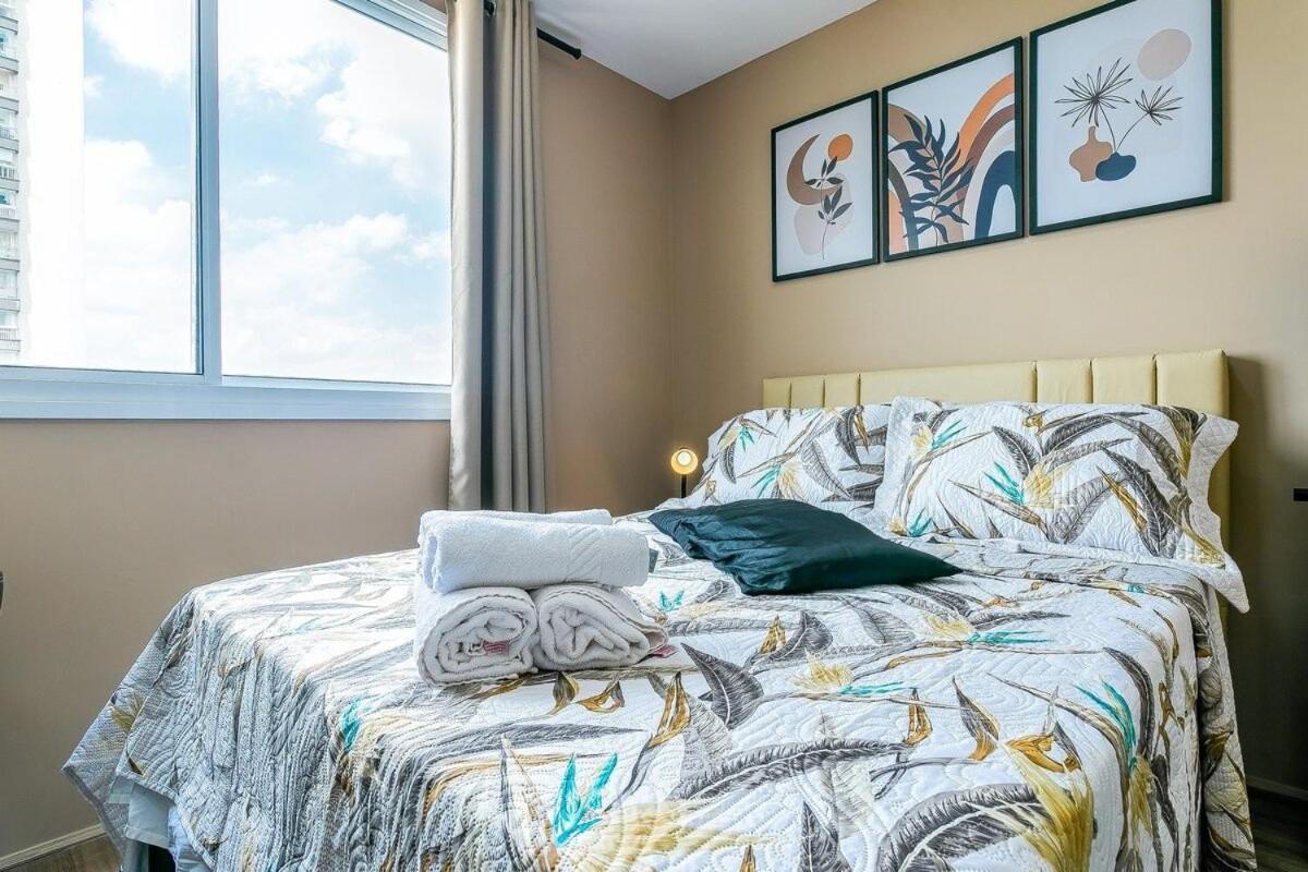 Fino No Bras Com Piscina/metro Bras Apartamento São Paulo